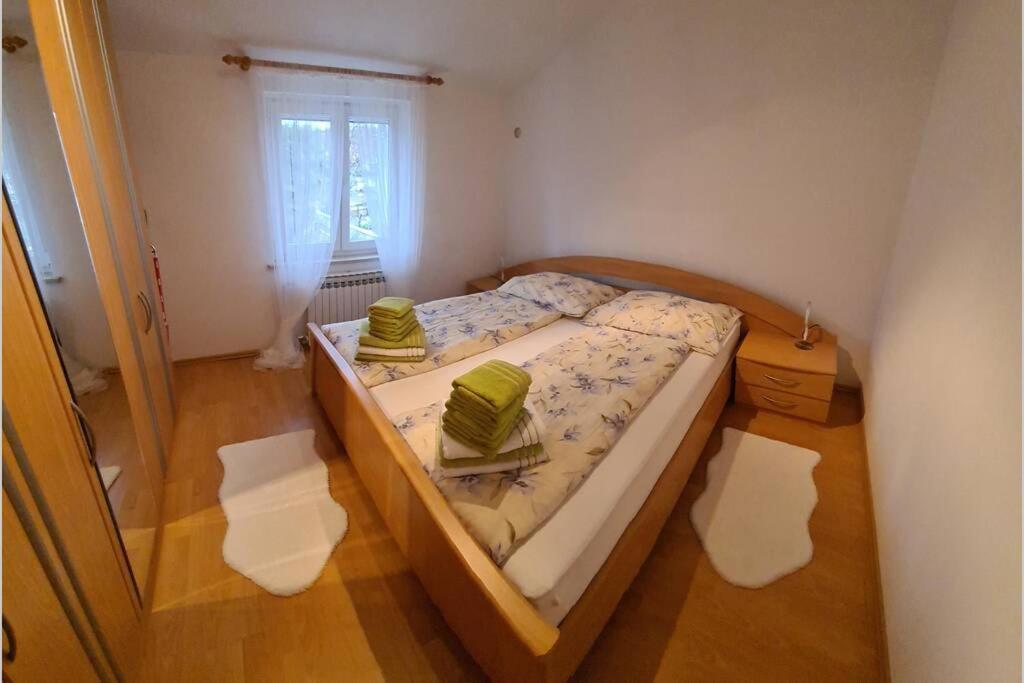 Mitros Apartment Malinska Eksteriør bilde